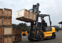 Bảng giá thuê xe nâng Bảng giá thuê xe nâng