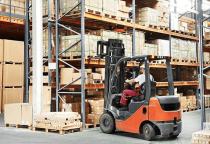 Tìm hiểu những thách thức trong việc vận hành xe nâng và cách vượt qua chúng Tìm hiểu những thách thức trong việc vận hành xe nâng và cách vượt qua chúng