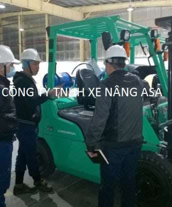 Sửa chữa xe nâng hàng