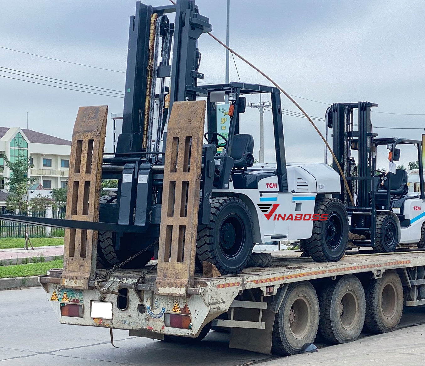 Sửa Xe Nâng Tại Phường Bình Thới (2025): Từ "Chữa Cháy" Sự Cố Đến Tối Ưu Hóa Vận Hành